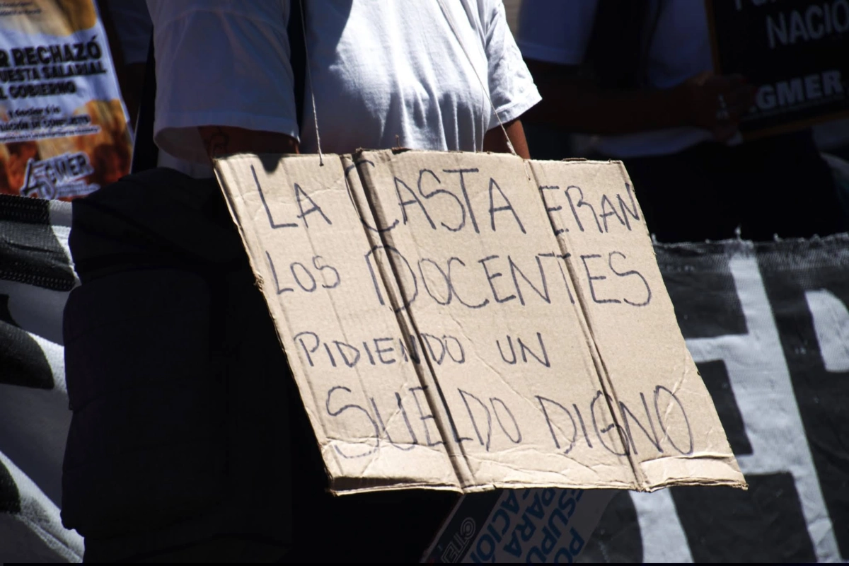 Habr&aacute; una protesta en la Departamental de Escuelas.