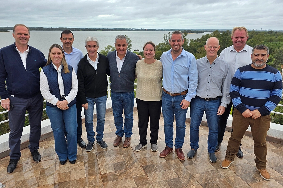 La reuni&oacute;n se concret&oacute; en la ciudad de Col&oacute;n.