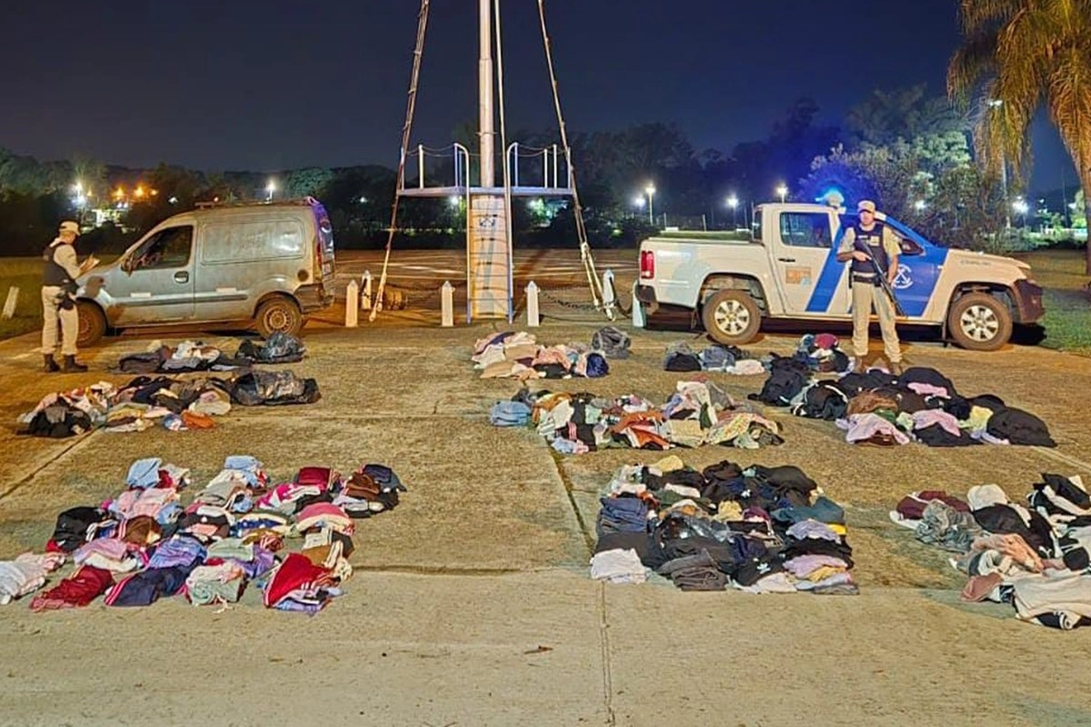 La mercader&iacute;a incautada en el operativo.