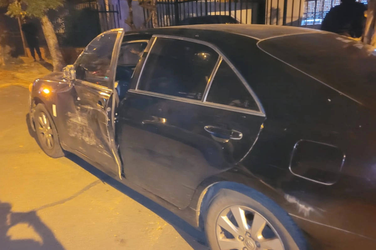 El veh&iacute;culo que fue sustra&iacute;do por el sujeto violento