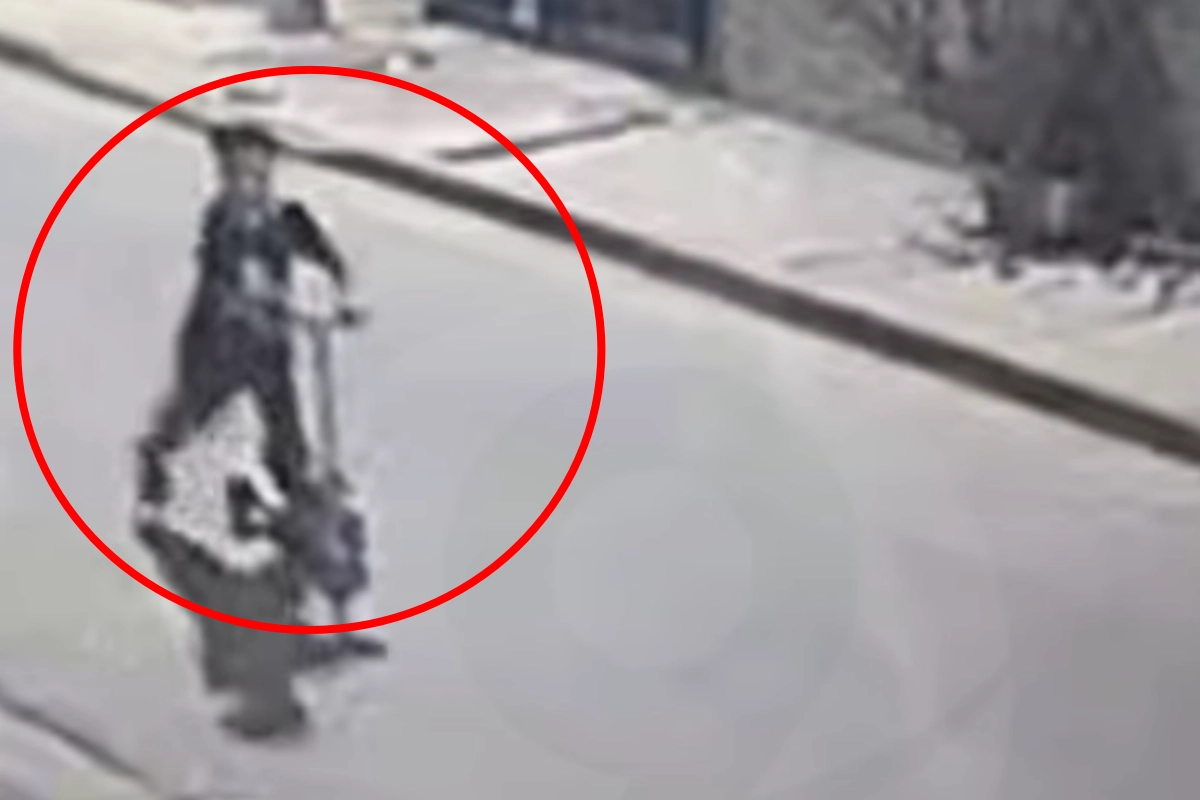 Un ni&ntilde;o que se encontraba en el lugar escap&oacute; corriendo.