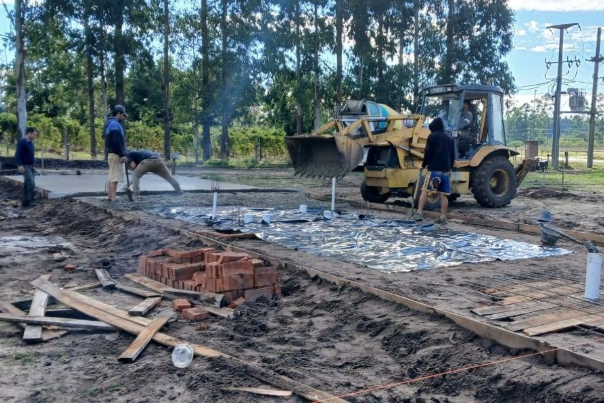 Comenz&oacute; la construcci&oacute;n de la Terminal de &Oacute;mnibus en Estancia Grande.
