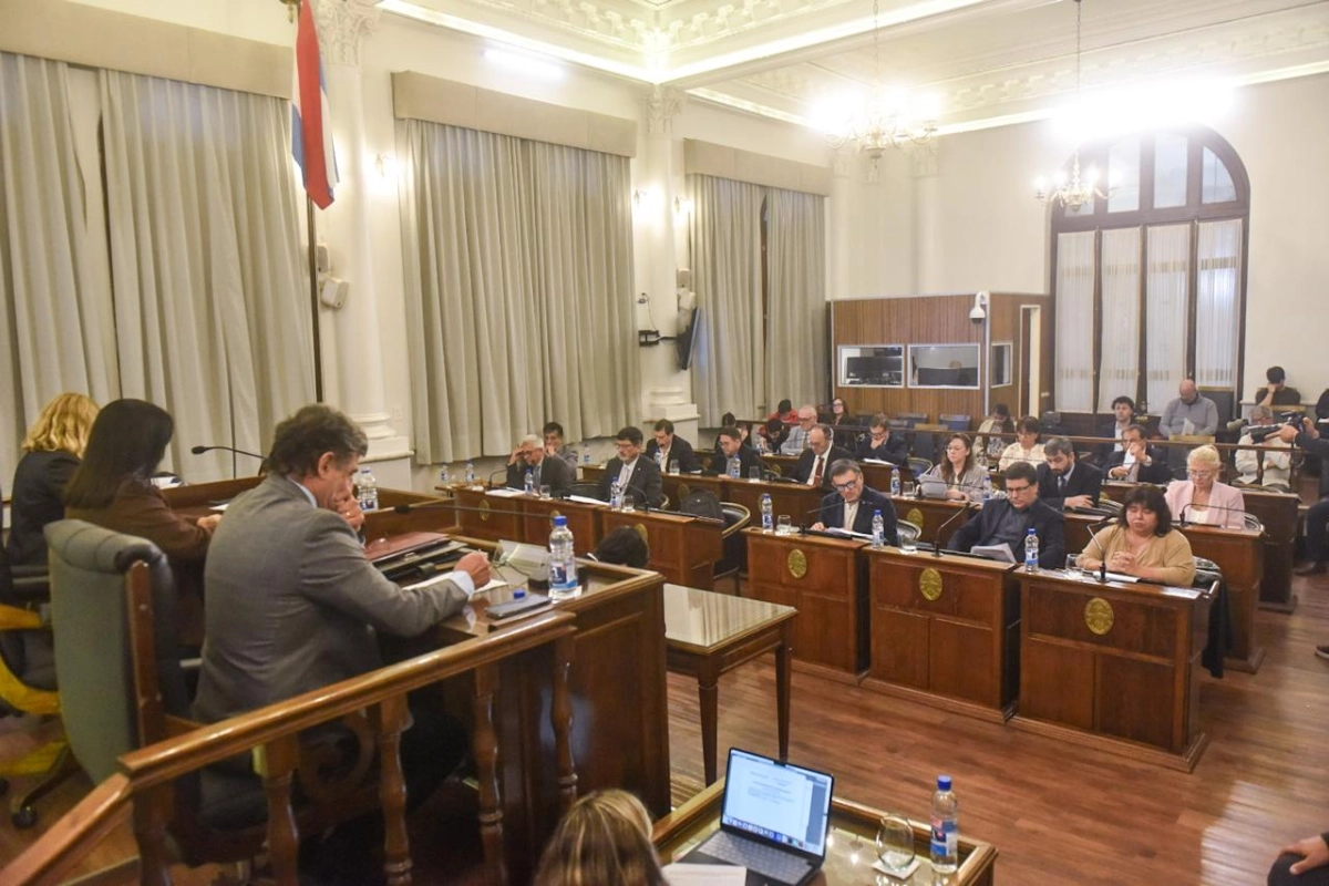 Sesi&oacute;n del senado entrerriano