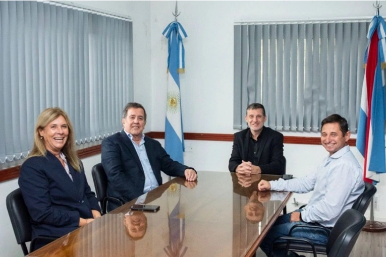 UADER y Salto Grande trabajan en capacitaciones y actividades vinculadas a la actividad hidroeléctrica