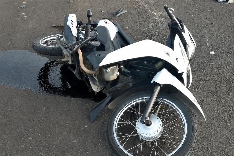 RUTA 14: Una joven en terapia intensiva tras un choque de motos que hac&iacute;an maniobras peligrosas