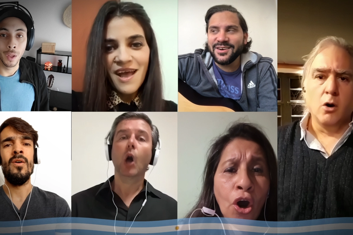Distintos artistas de la ciudad se unieron para interpretar el himno.