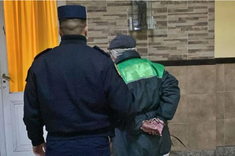 Detuvieron a un hombre acusado de agredir y no pagar a una mujer tras un encuentro acordado