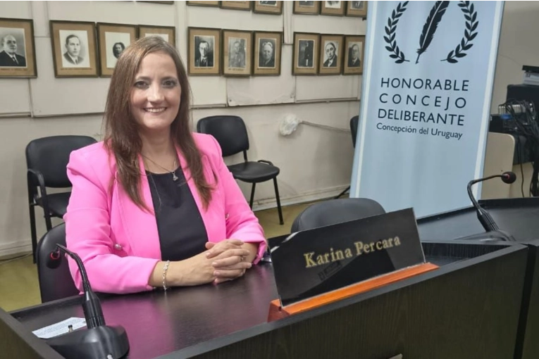 Una concejal denunció haber sido maltratada y amenazada por el intendente Lauritto durante un acto oficial