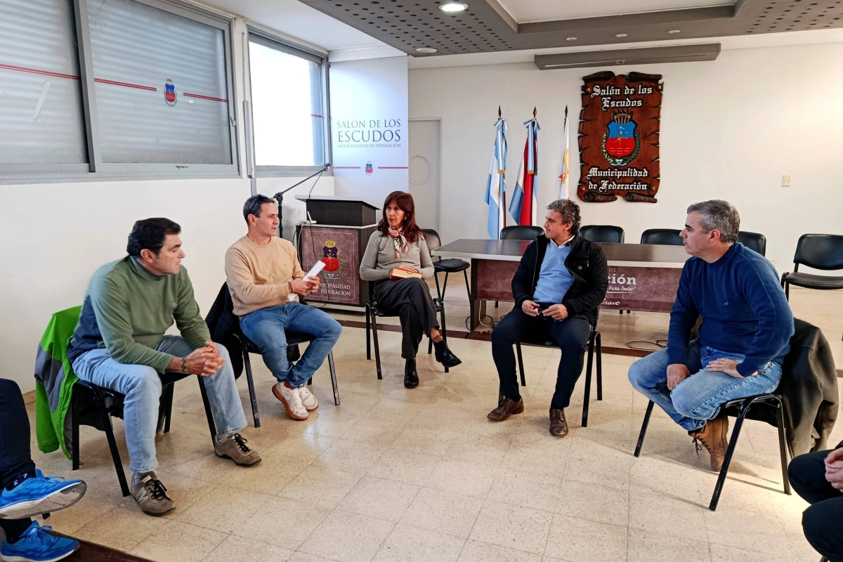 El municipio recibi&oacute; a representantes del sector tur&iacute;stico.