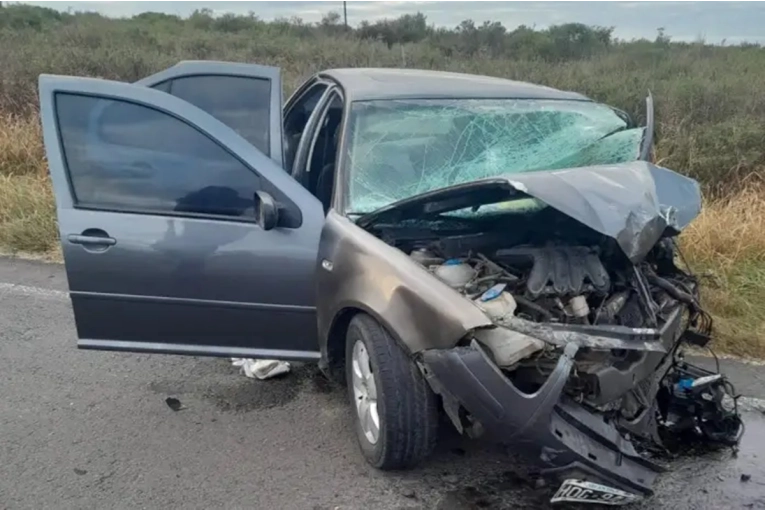 Entre Ríos registró un nuevo fallecimiento tras un violento choque entre dos autos