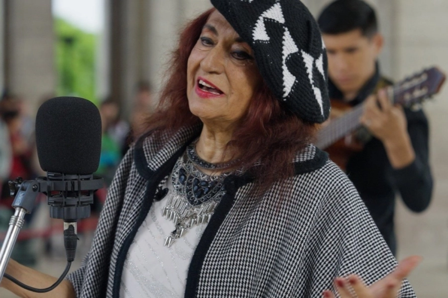 N&eacute;lida Argentina Zen&oacute;n