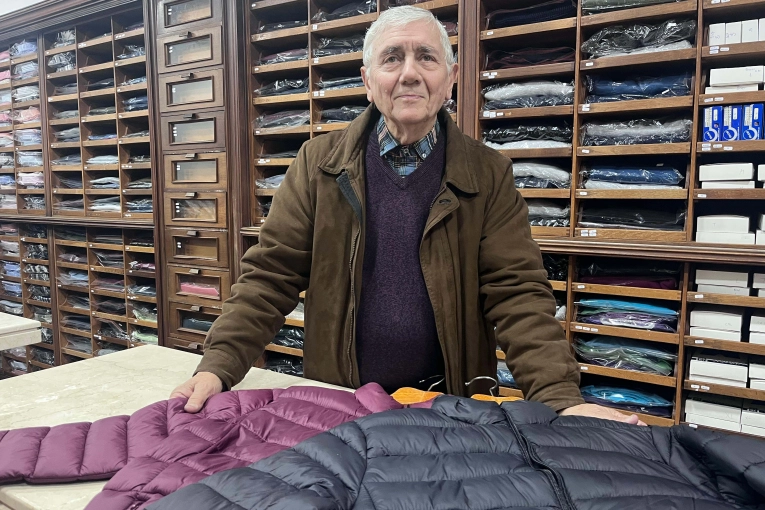 Hidalgo reabrió sus puertas tras el incendio y proyecta recuperar el salón completo para el Día del Padre