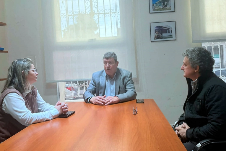El Intendente de Federación se interiorizó sobre los nuevos programas de IAPV