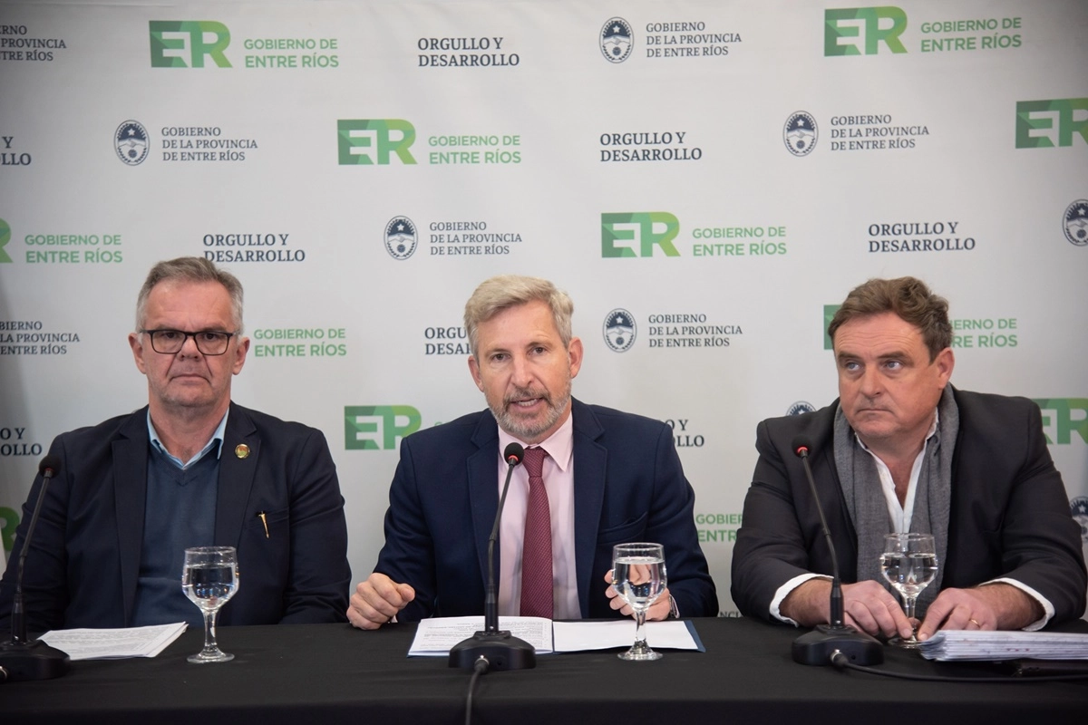 Reiter&oacute; el compromiso de intervenir el 100% de las rutas provinciales antes de terminar su mandato.