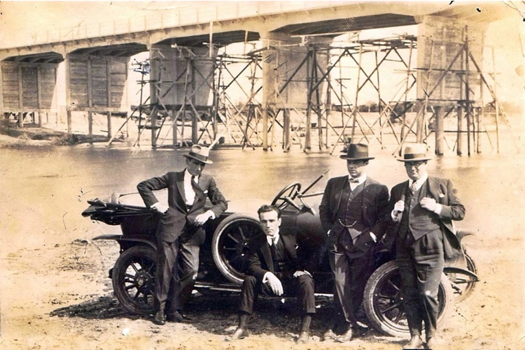Cumple 103 años un puente emblemático de la ciudad de Concordia