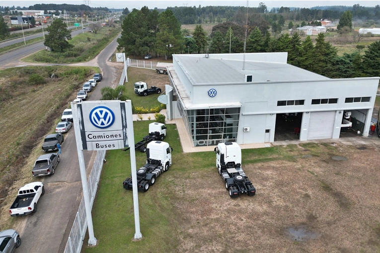 Devol Concordia y Volkswagen reunieron a transportistas y clientes en una jornada de intercambio y negocios
