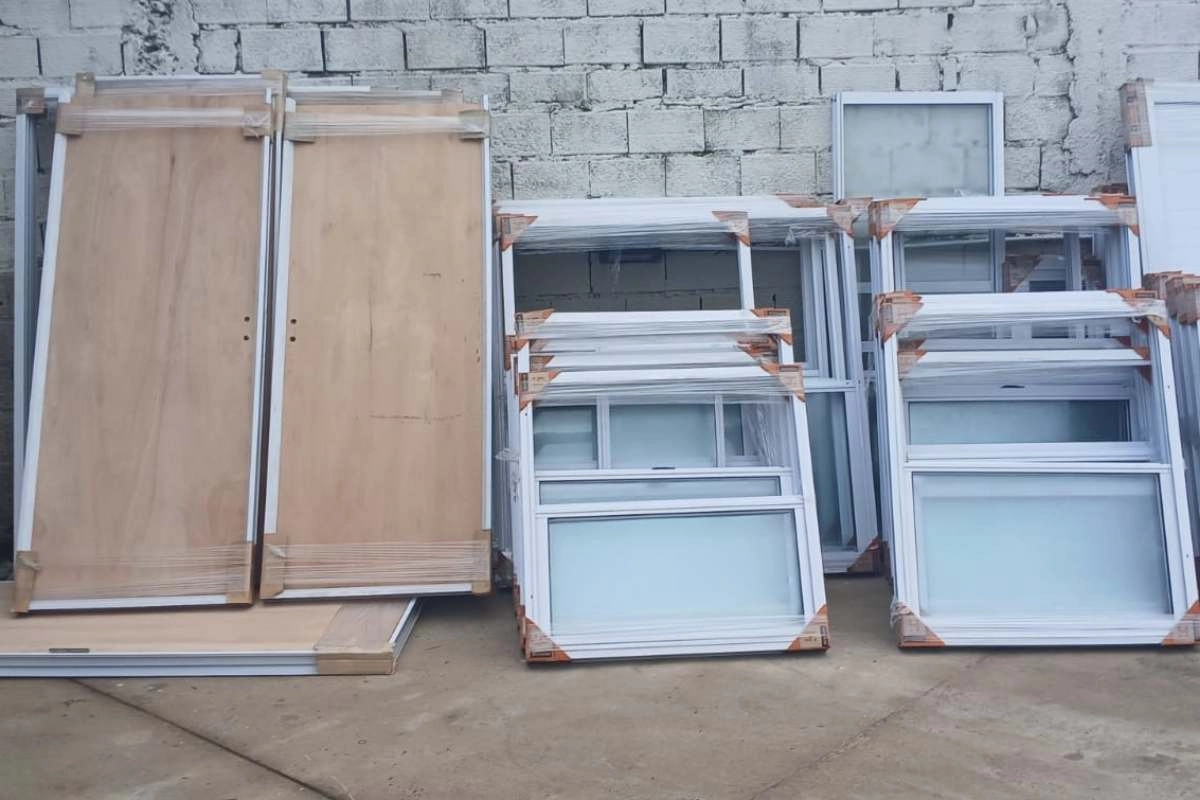 Los materiales habr&iacute;an sido adquiridos a trav&eacute;s de cheques adulterados.
