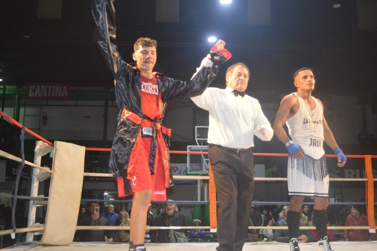 El Gigante Verde deliró con otro festival de boxeo amateur