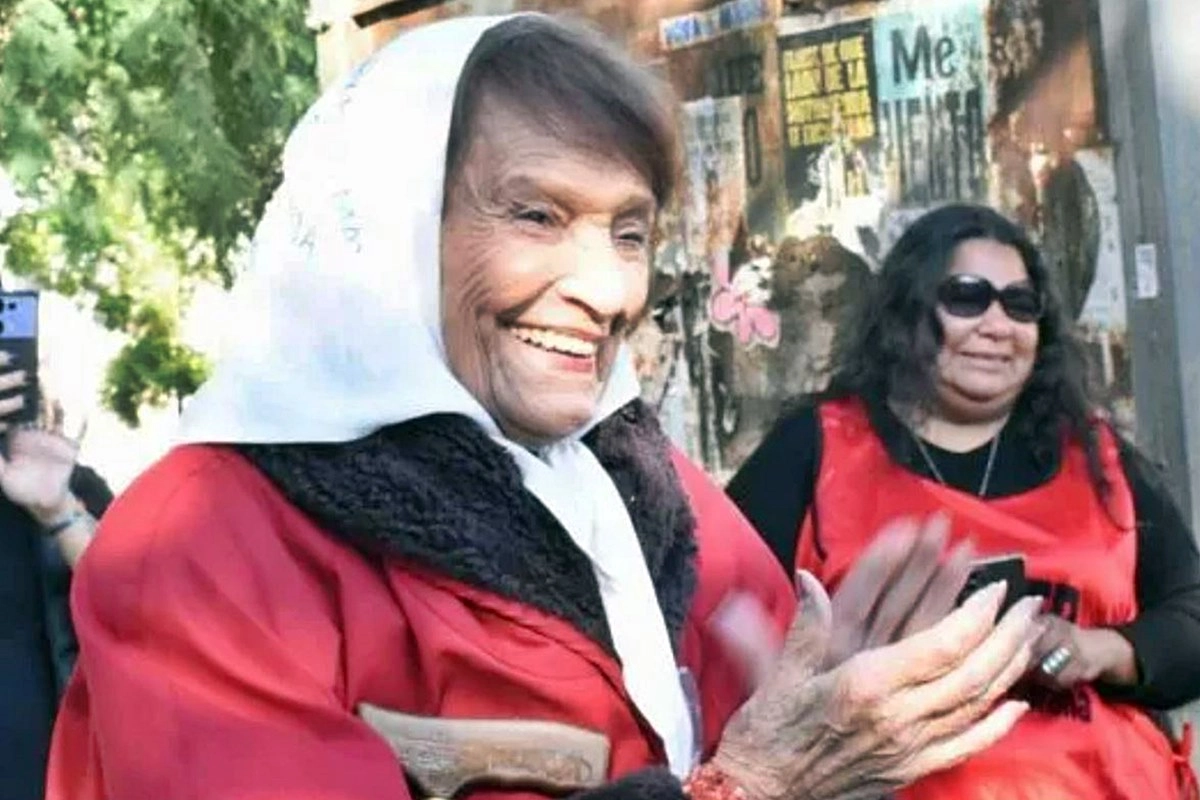 Almeida en una de las oportunidades que visit&oacute; la capital provincial