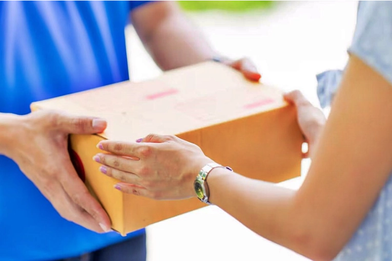 Proponen elevar Ingresos Brutos a empresas y plataformas de ventas por correo sin registro en Entre Ríos