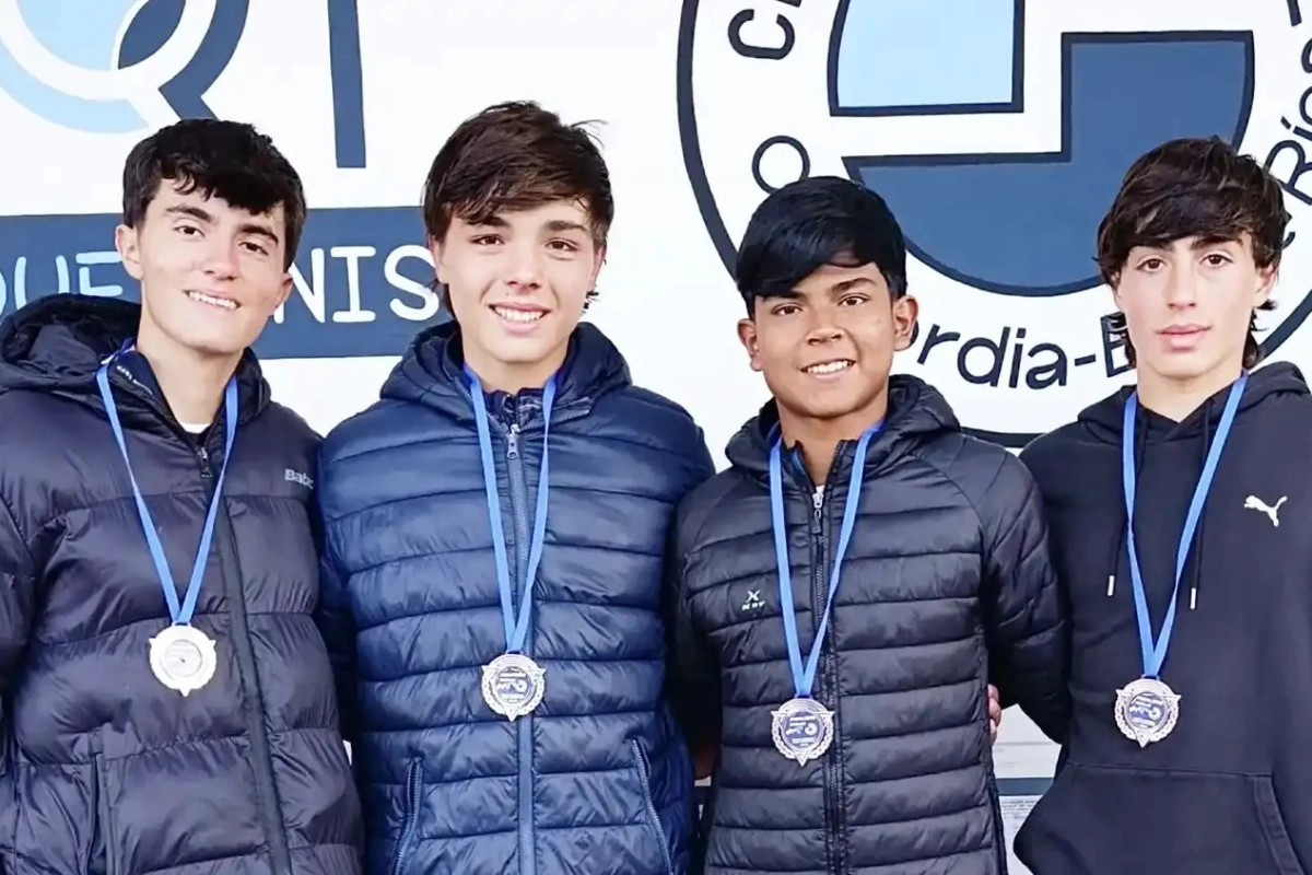 Los concordienses Giudici y Rivas junto a Silva y Oliva