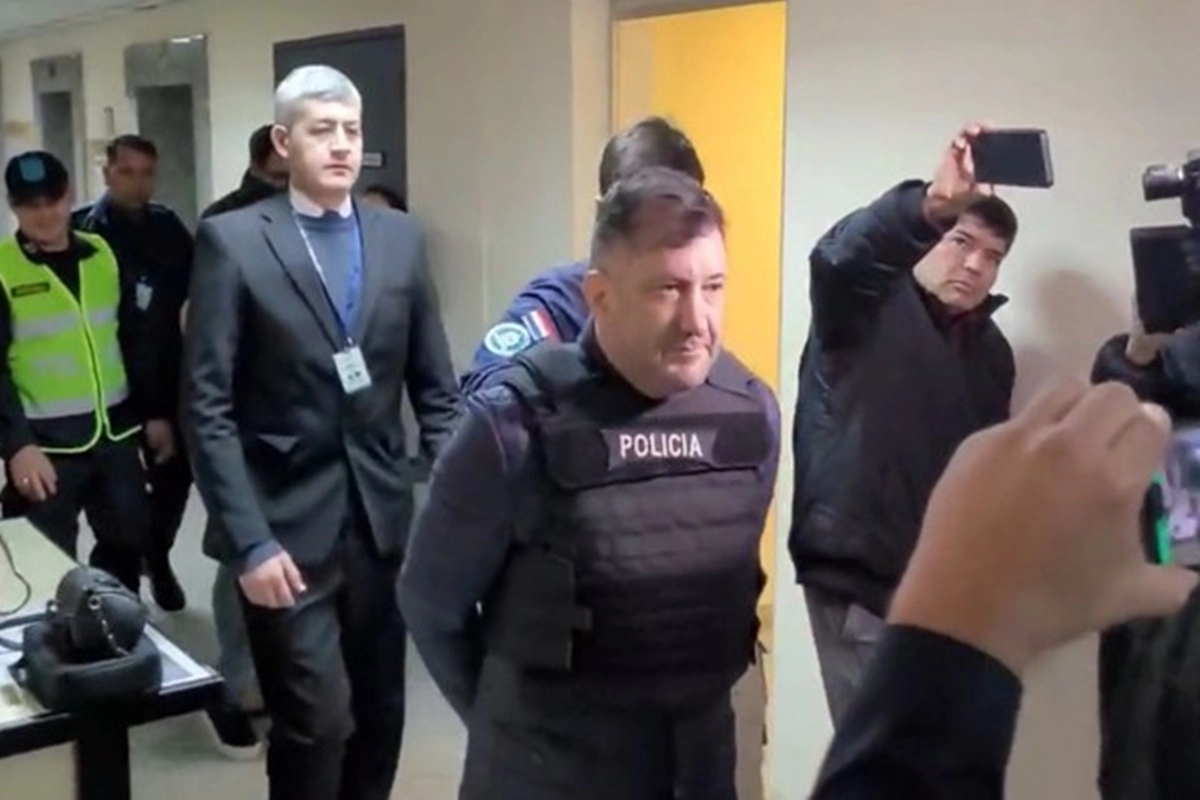 El es legislador habr&iacute;a comprado seis departamentos y seis cocheras en un edificio de Asunci&oacute;n.
