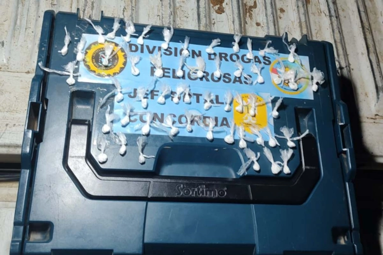Tres personas fueron detenidas en Concordia tras un operativo policial