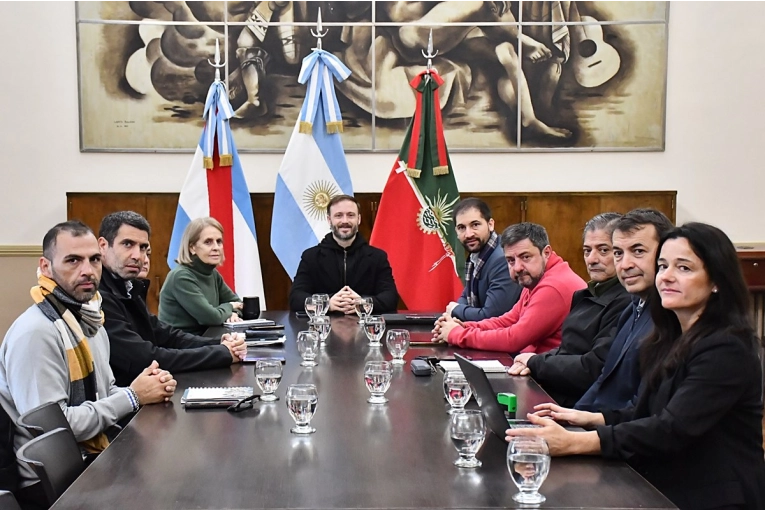 Azcué encabezó una reunión gabinete sin Secretario de Gobierno designado
