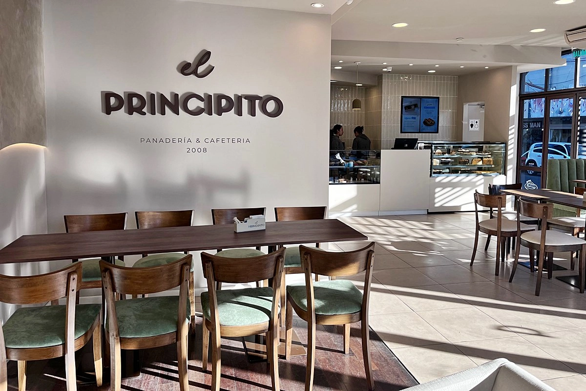 El interior del nuevo local de calle Catamarca y Urquiza