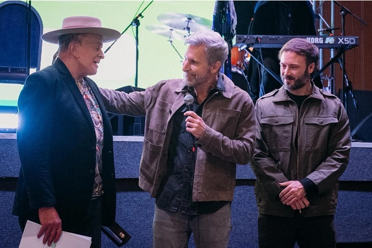 Frigerio viaj&oacute; a Concordia para recibir como donaci&oacute;n la obra musical de Antonio Tarrag&oacute; Ros