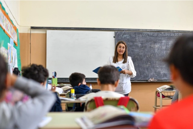 Entre Ríos mejoró por encima del promedio nacional los resultados de Aprender 2025