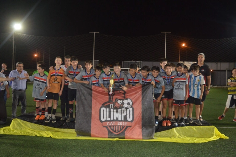 Se juega la quinta edición del torneo Lanús Tu Amigo