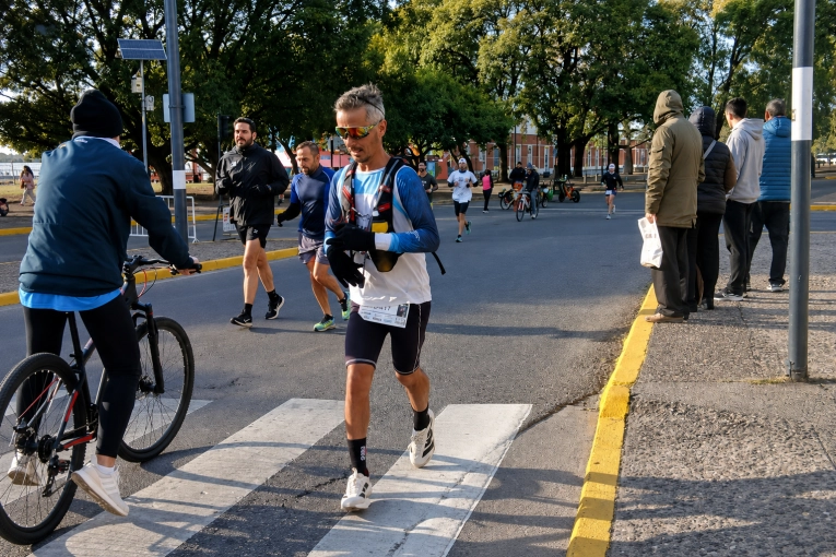 Atleta especial de Concordia corrió los 42 kilómetros de Rosario