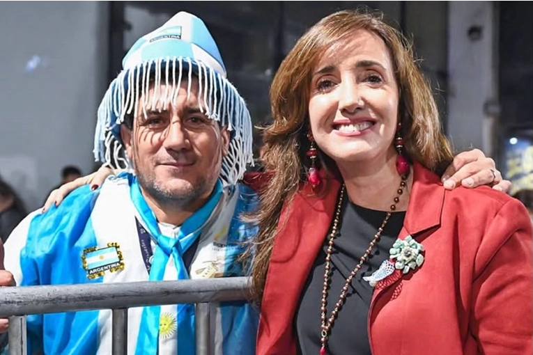 Villarruel se diferenció del Gobierno nacional al calentar el partido con Inglaterra: "ni correcta ni pecho frío"