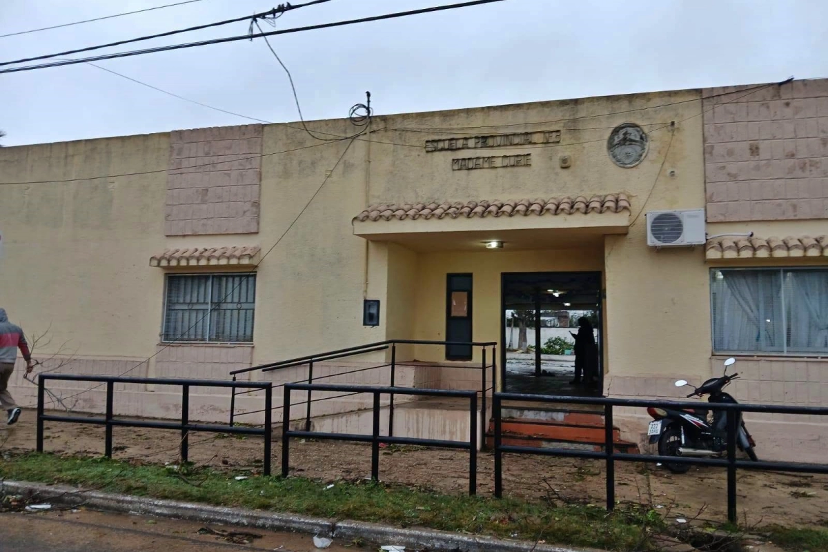 Como consecuencia de los da&ntilde;os, la escuela a&uacute;n no puede retomar las clases presenciales.