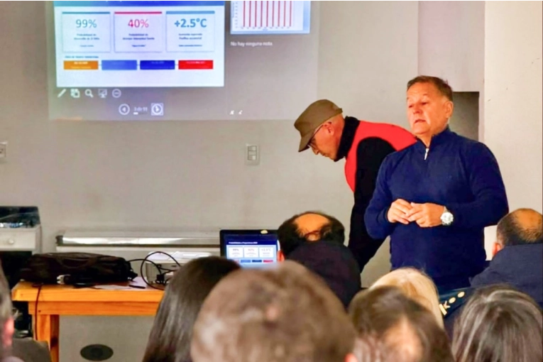 Provincia coordina protocolos preventivos en la costa del río Uruguay ante una posible creciente