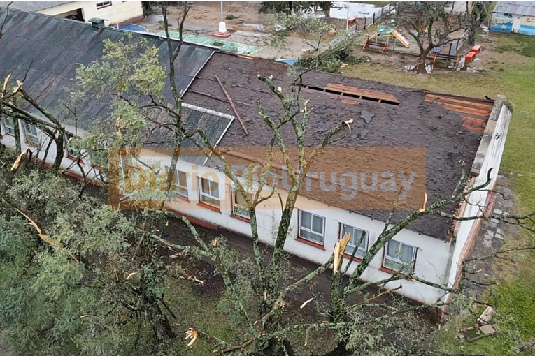 Tres escuelas aún permanecen sin clases tras los graves daños provocados por el temporal