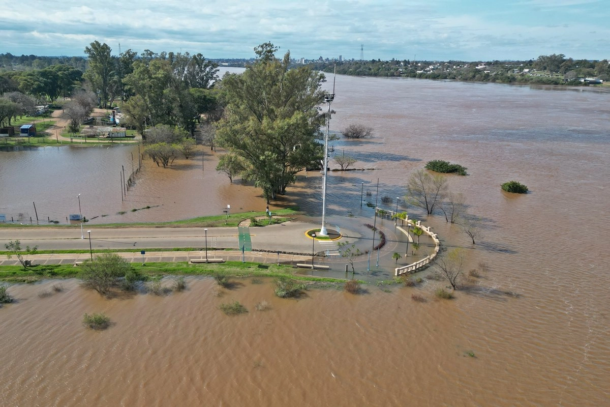 La Zona Verde y el Club Pesca ya sufren el embate del agua.