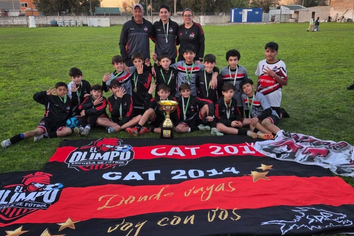 El Olimpo campe&oacute;n provincial 2014