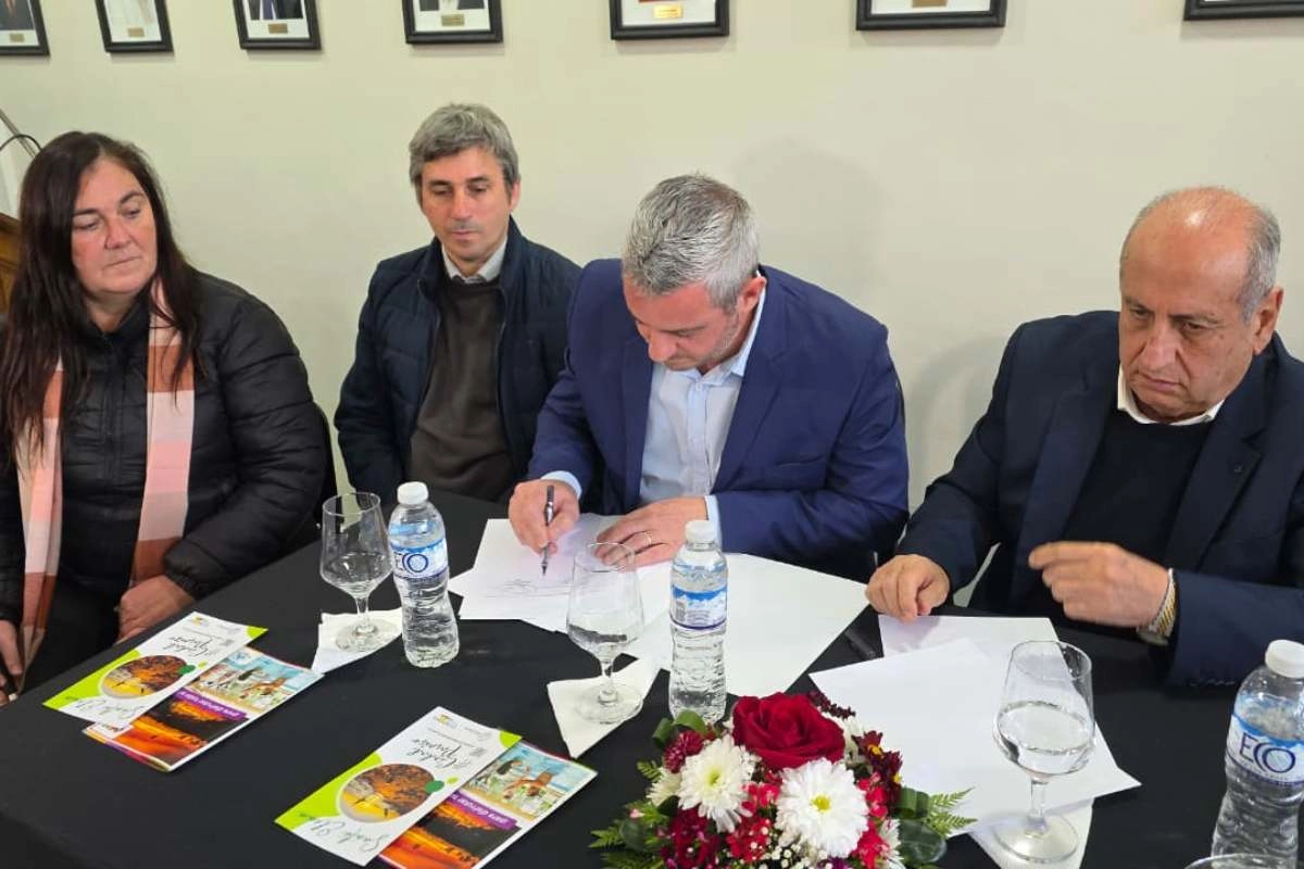 Ambas ciudades firmaron un acuerdo.