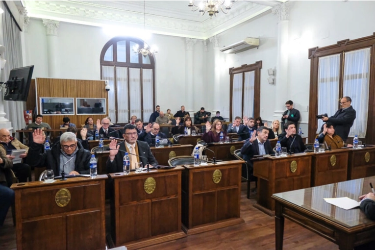 La esposa de Daniel Rossi oficializó que no pertenece más al bloque del PJ en el senado