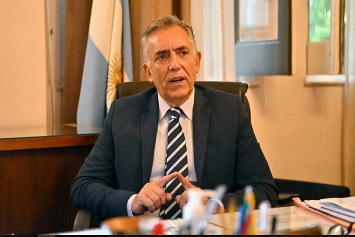 Dr. Julio Rodr&iacute;guez Signes, Fiscal de Estado de Entre R&iacute;os