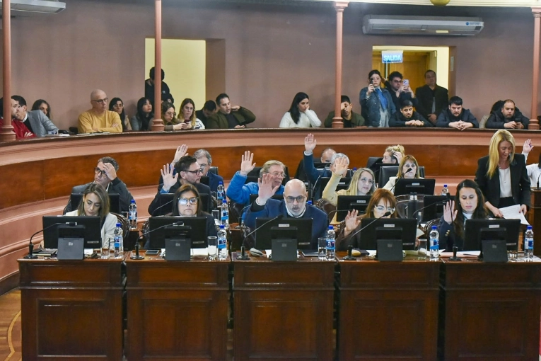 TEKNOFOOD: Azzalini y Berisso deber&aacute;n dar explicaciones en Diputados