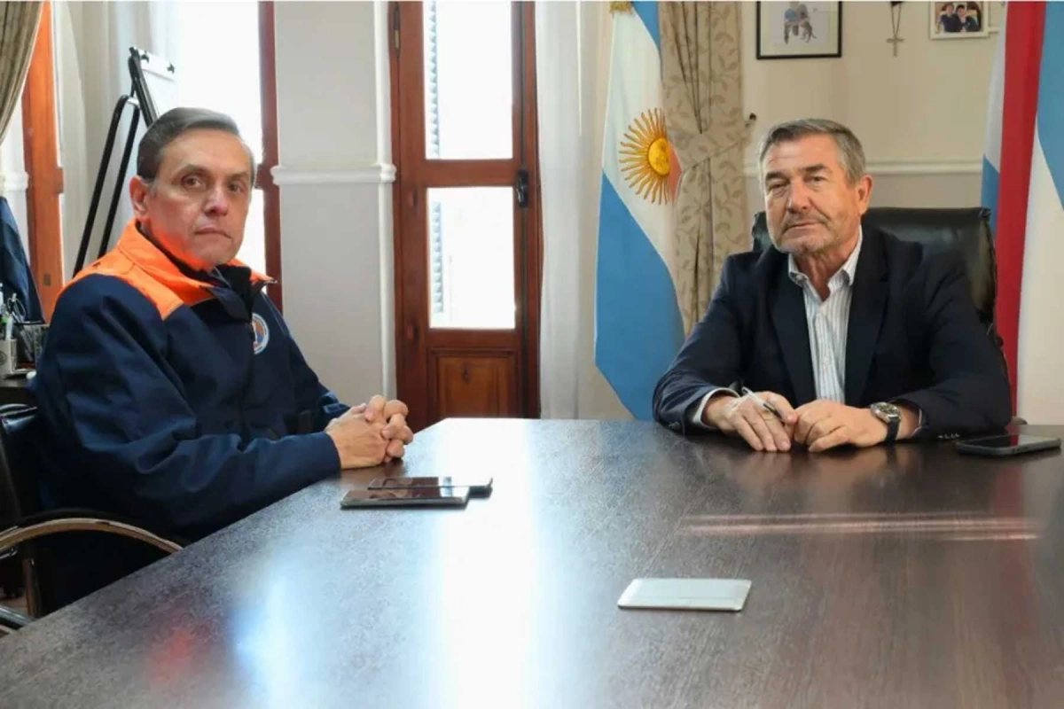 Nuevo titular de Defensa Civil.
