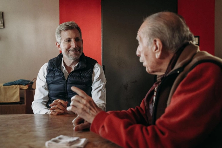 Frigerio visitó al folclorista autor de La Primavera