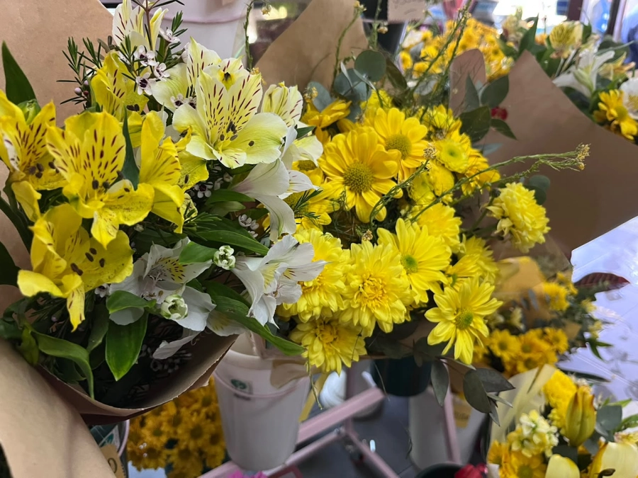 Las flores amarillas, un cl&aacute;sico de la &eacute;poca.
