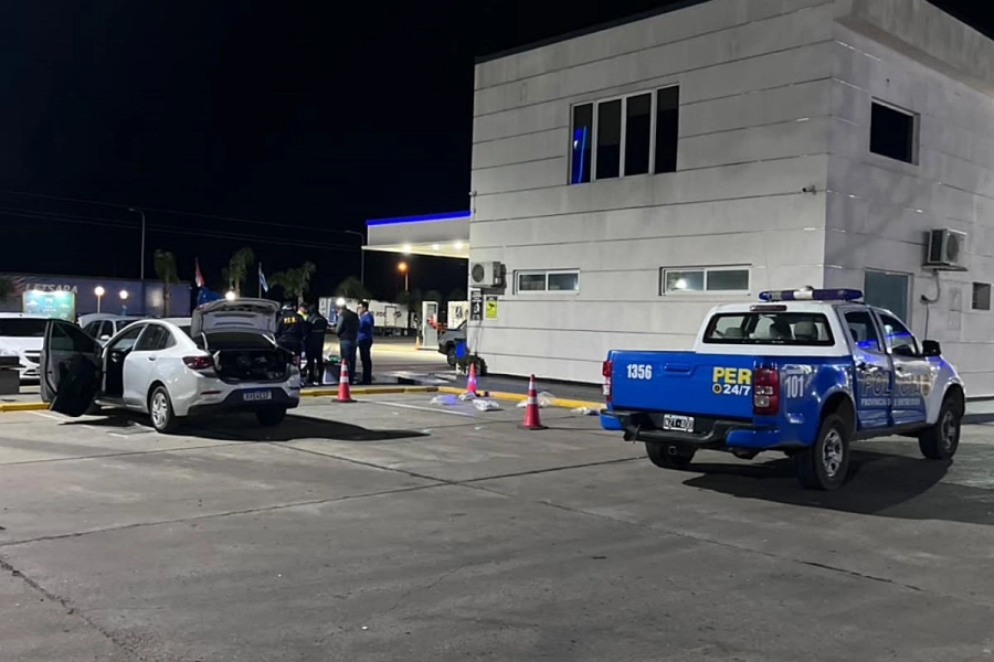 El operativo segu&iacute;a hasta en altas horas de la noche del martes. (DIARIO RIO URUGUAY).