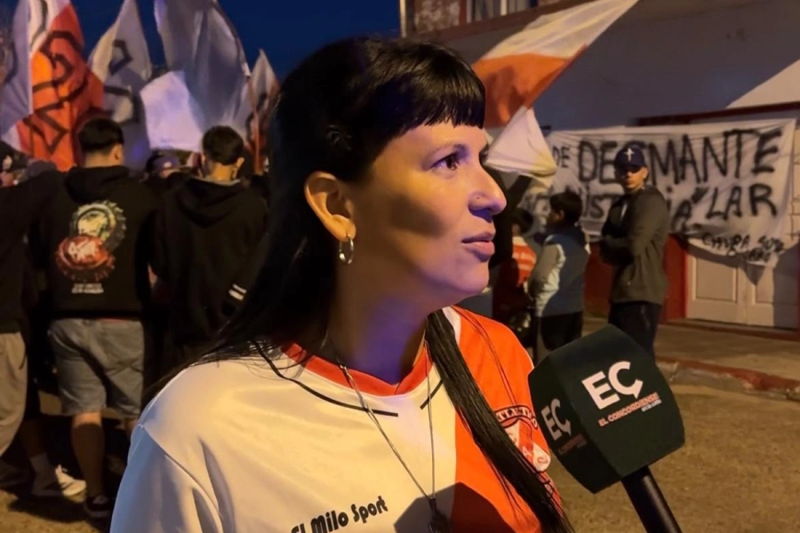 Soledad Bulens, una de las manifestantes que pidi&oacute; el fin de la gesti&oacute;n Sosa