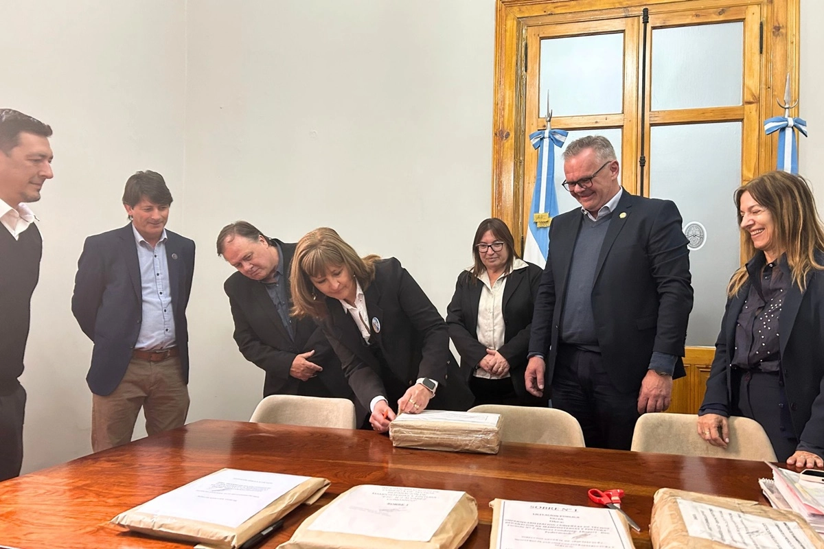 La obra alcanzar&aacute; una superficie de 1.630 metros cuadrados y beneficiar&aacute; a 550 estudiantes.