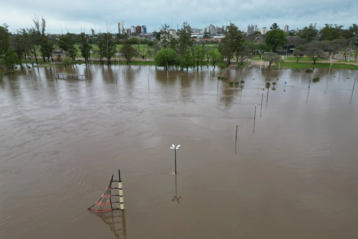 El r&iacute;o continuar&aacute; en ascenso.